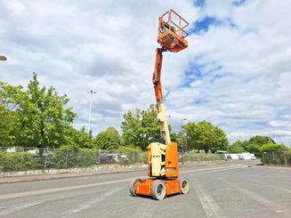 Nacelle articulée JLG E300AJP - 12