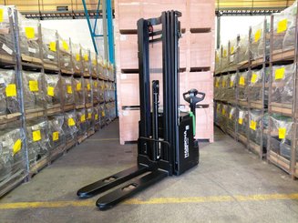 Gerbeur accompagnant Hangcha CDD16-XT1-SI - 1