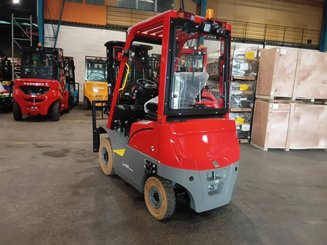 Chariot élévateur frontal 4 roues Hangcha XF15D-2 (CPCD15-X2H7F1) - 1