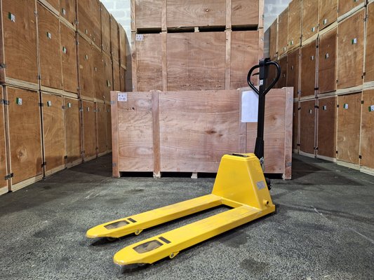 Transpalette accompagnant Microlift P15SE