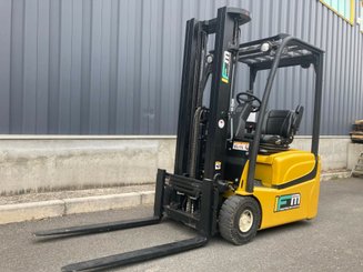 Chariot élévateur électrique Yale ERP16VT SWB - 1