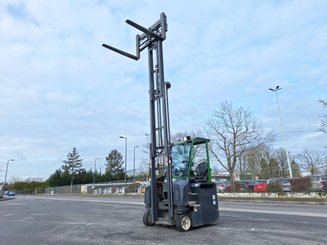 Chariot multidirectionnel Combilift CBE2500 - 1