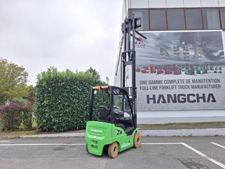 Chariot élévateur frontal 4 roues Hangcha XC18i - 9