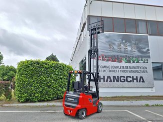 Chariot élévateur frontal 4 roues Hangcha AE20C - 11