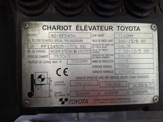 Chariot élévateur frontal 4 roues Toyota 408 FD45 N - 21