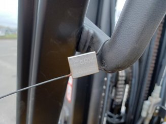 Chariot élévateur frontal 4 roues Yale GLP40 VX - 9