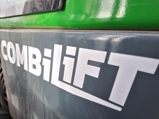 Unknown range 176 Combilift CBE2500
