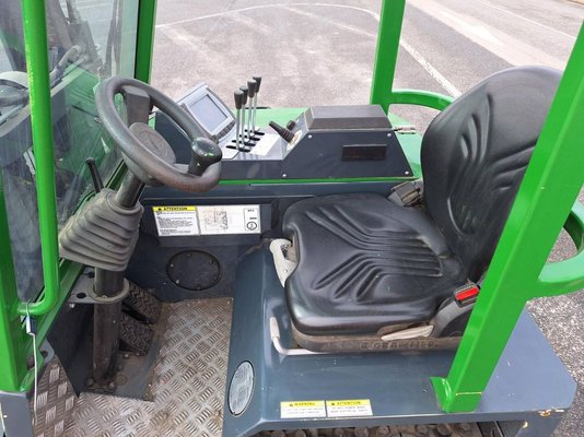 Unknown range 176 Combilift CBE2500