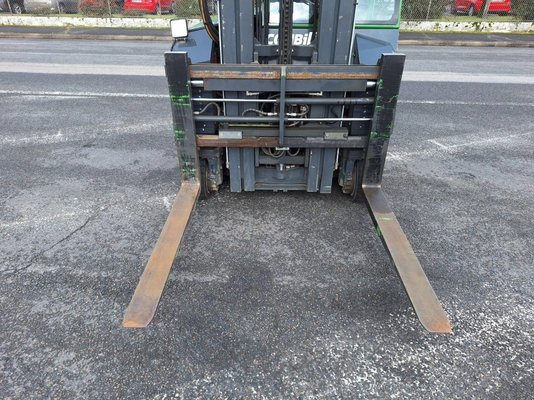 Unknown range 176 Combilift CBE2500