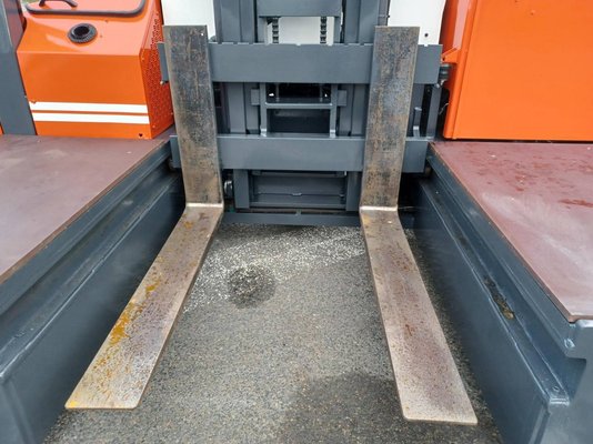 Chariot élévateur latéral multidirectionnel AMLIFT C50-14 40 SL