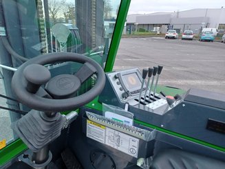 Chariot multidirectionnel Combilift CBE3000 - 10