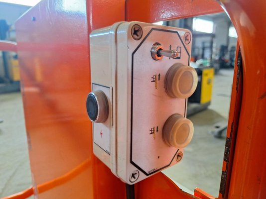 Nacelle à mât vertical JLG TOUCAN DUO