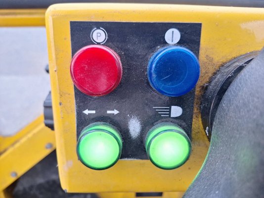 Tracteur industriel Charlatte TE206