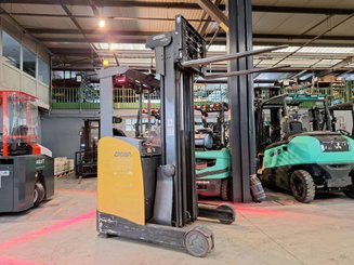 Chariot à mât rétractable Crown ESR5260-1.4 - 6