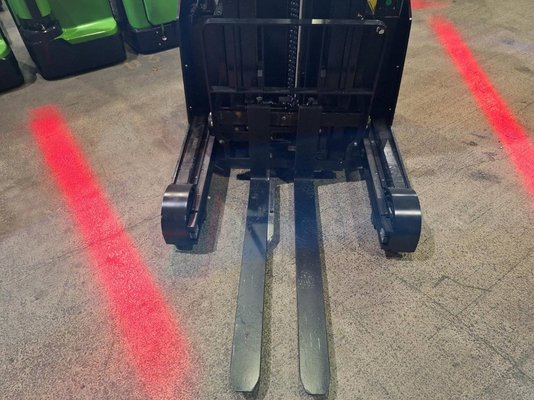 Chariot à mât rétractable Hangcha CQD18-XC5D-SI