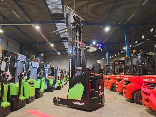 Chariot à mât rétractable Hangcha CQD18-XC5D-SI