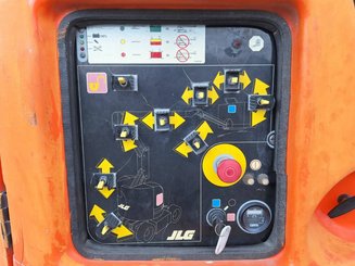 Nacelle articulée JLG E300AJP - 24
