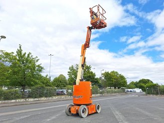 Nacelle articulée JLG E300AJP - 15