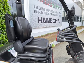 Chariot élévateur frontal 4 roues Hangcha AE20C - 12