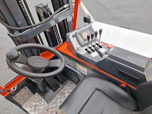 Unknown range 176 Combilift C2500CBE