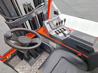 Chariot multidirectionnel Combilift C2500CBE - 14