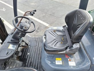 Chariot élévateur frontal 4 roues Toyota 028 FGF 15 - 12