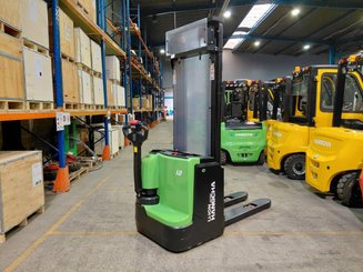 Gerbeur accompagnant Hangcha CDD12-XT1-SI - 1