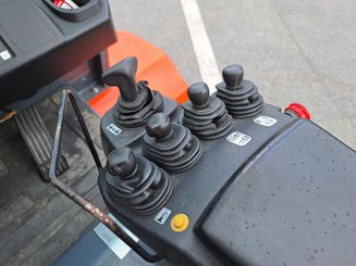 Chariot élévateur frontal 4 roues Toyota 8FBMT50 - 15