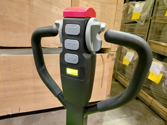 Gerbeur accompagnant Hangcha CDD15-A2MC2-ISZ