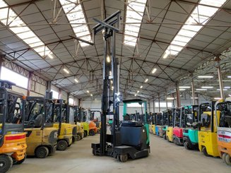 Chariot à mât rétractable multidirectionnel Mitsubishi RBM25N2 - 9