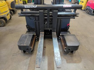 Chariot à mât rétractable multidirectionnel Mitsubishi RBM25N2 - 11